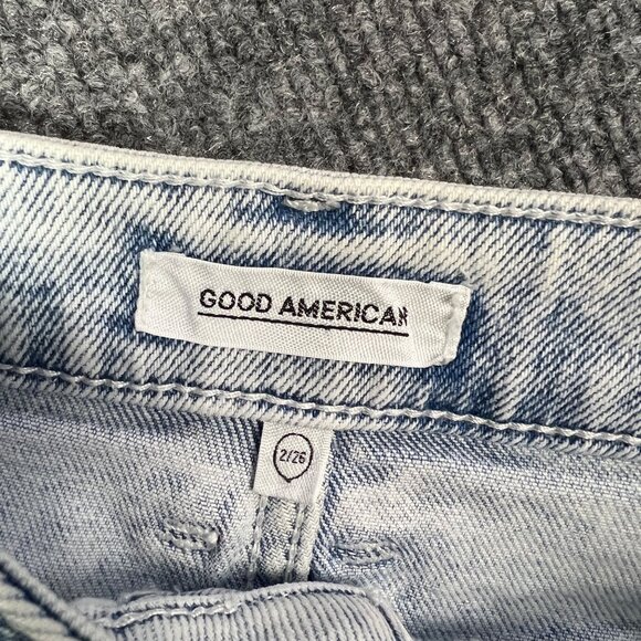 Good American Light Wash Denim Frayed Hem‎ Jean Mini Skirt Waist Size 2/26 - Picture 6 of 7